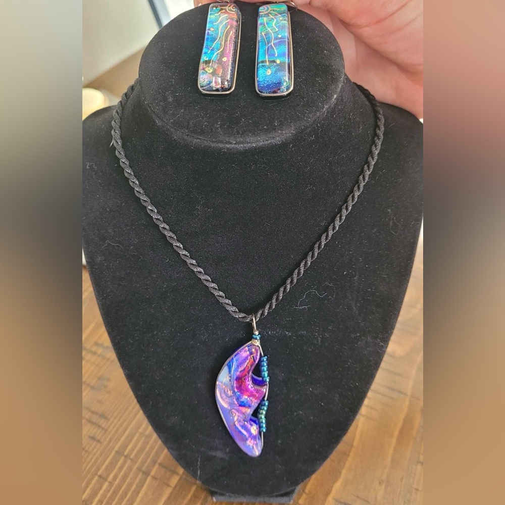 Hand made art glass necklace